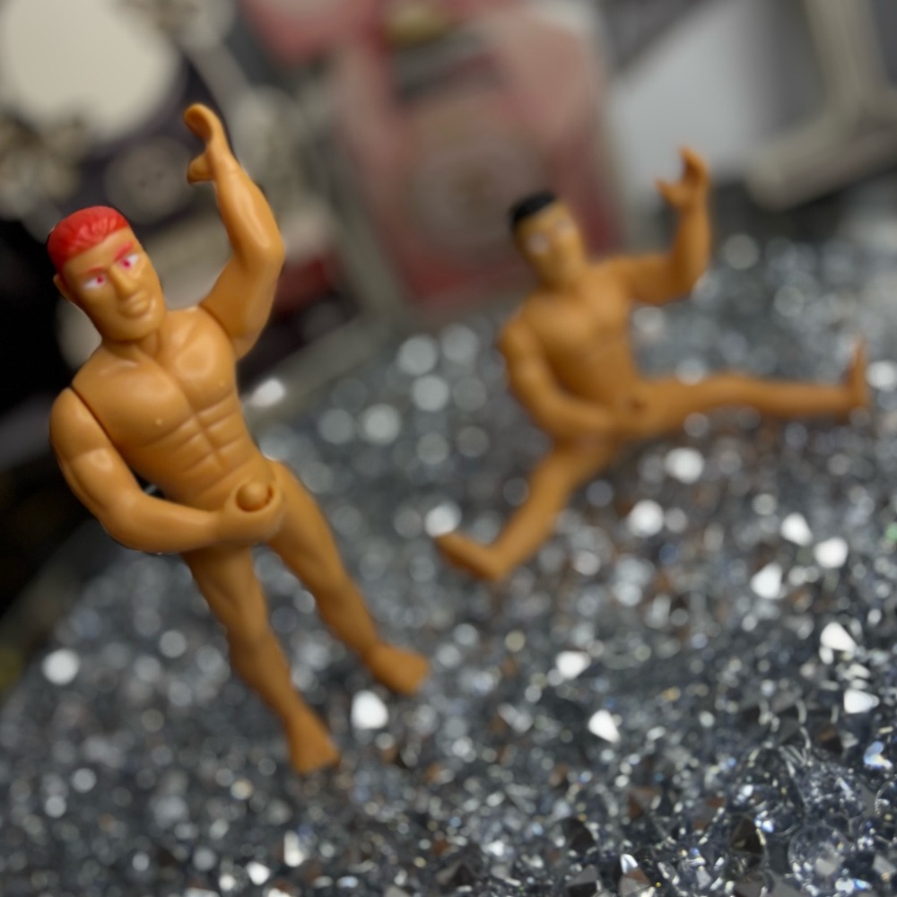 Macho man wind ups naughty toys for naughty people (1) - Picture 7 of 9